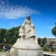 Statue mother & child