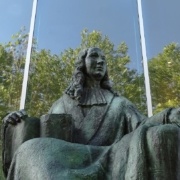 Statues at High Court